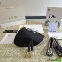 BOLSA DIOR SADDLE MINI COM ALÇA 