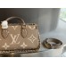 BOLSA LOUIS VUITTON ONTHEGO EAST WEST 