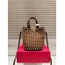 BOLSA VALENTINO GARAVANI ROCKSTUD RÁFIA MINI