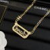 COLAR CHANEL PLACA ESCRITA 